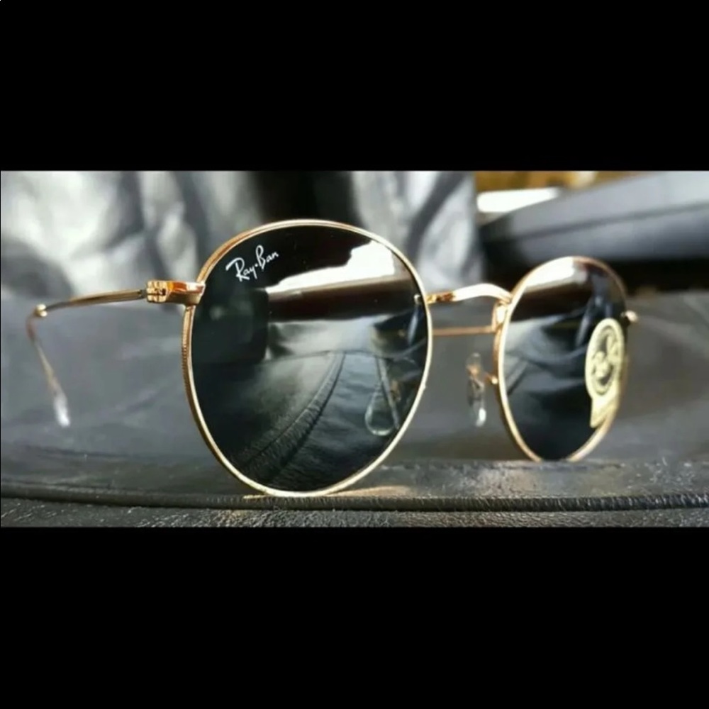 Ray-Ban round sunglasses